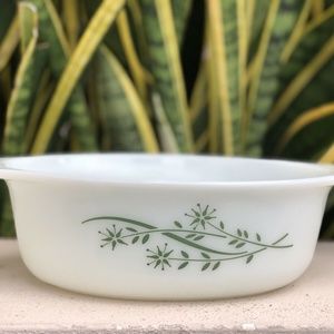 Pyrex Honeysuckle Floral 043 Oval Baker Casserole Dish Glass Green White Vintage